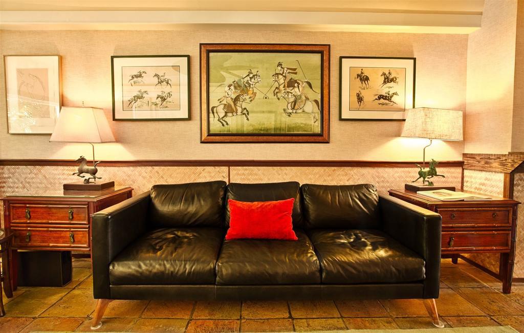 Equus Hotell Honolulu Exteriör bild