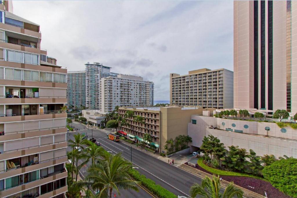 Equus Hotell Honolulu Exteriör bild